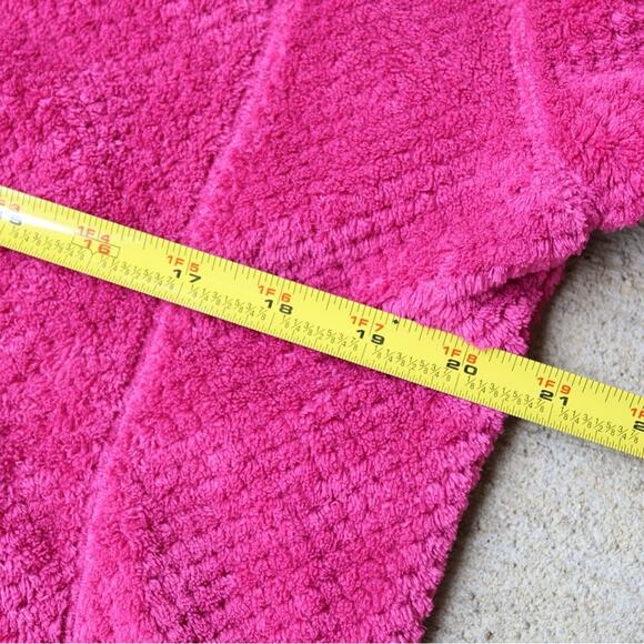 Women’s full zip hot pink hoodie. 777 super brand. Size M very soft feel - Picture 2 of 9